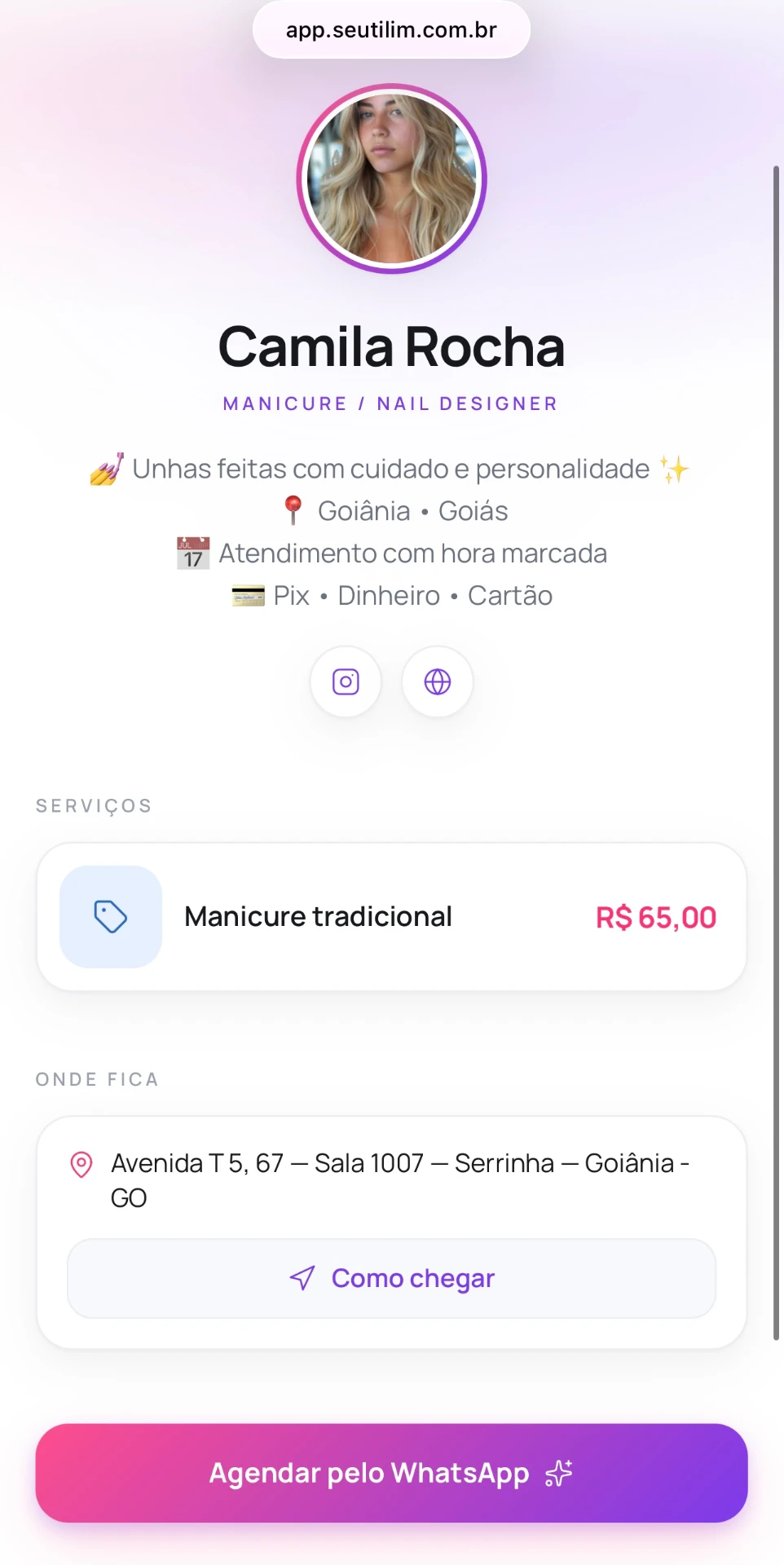 Página pública do Tilim de uma nail designer com serviços e botão para agendar pelo WhatsApp